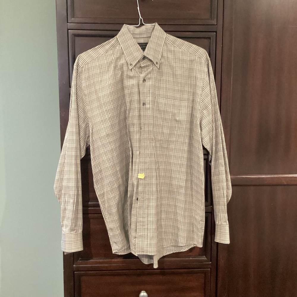 Cutter & Buck Signature Collection button up men’s shirt EUC